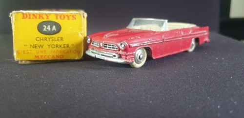Dinky toys chrysler new yorker - dinky,
