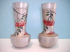 ancien pot miniature en alu -