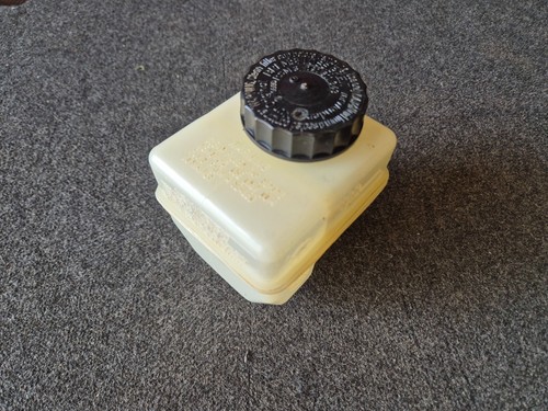 Liquide frein réservoir vw - frein,