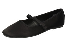 Chaussures Mary Jane À Sangle