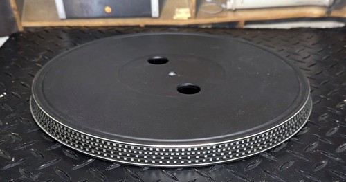 Platter from marantz - from,