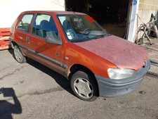 Toutes pièces Peugeot 106 phase 2 1.1 2000 (338)