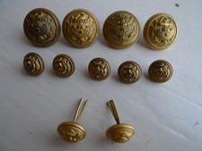 LOT 11 BOUTONS UNIFORME