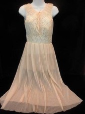 VTG Pink Chiffon Pleated Chemise Gown Womens 32 Small Lace Bodice Unbranded