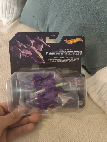 Hot wheels lightyear starship - wheels,