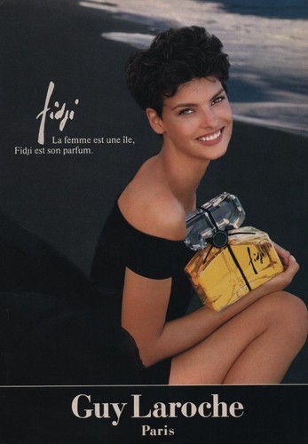 Publicité papier parfum - publicité,