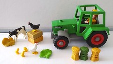 PLAYMOBIL TRACTEUR VERT + BOTTES DE PAILLE + POULES + VEAU + FERMIER
