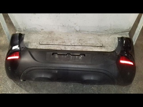 Pare choc arriere renault - pare-choc,