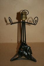 Pied de Lampe en fer forgé