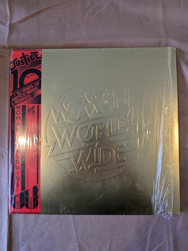 Justice woman world wide - woman,