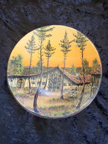 Ancien plat peint sur - , terre