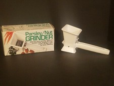 NEW IN BOX Progressive Parsley Nut Grinder