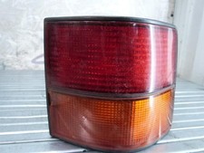 Feu arriere principal droit