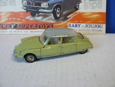 DINKY TOYS  ANCIEN  VOITURE