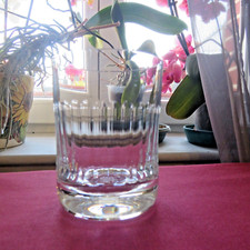 1 verre à whisky en cristal