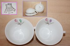  2 ANCIENNES TASSES A CAFÉ GIEN MODELE TULIPES