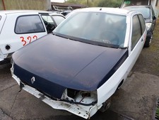 Toutes pièces Renault clio 1 phase 2 1.9D 1995  (321)