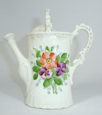 Arrosoir Avec Fines Peintures