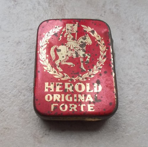 Ancienne boite aiguilles - , de