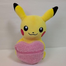 Peluche Pokemon Pikachu avec poche cœur, 8,7 pouces, doudou doux
