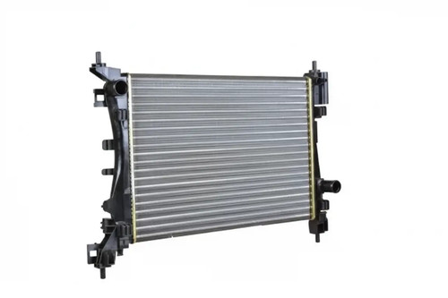 Radiateur eau ailettes - radiateur, d'eau