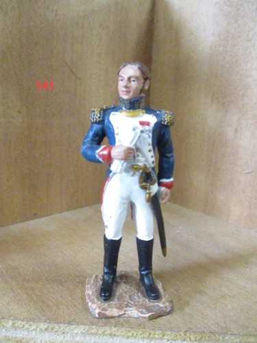 Figurine hachette general - 1/32,
