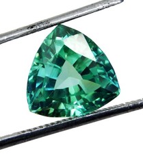 9.15ct. Pierre précieuse en
