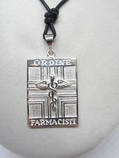 Pendentif Ordre Des