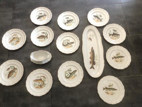 Service poisson pièces - service,
