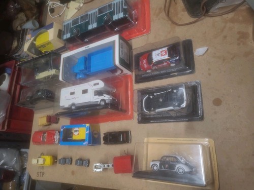 Lot voiture solido ixo - lot,