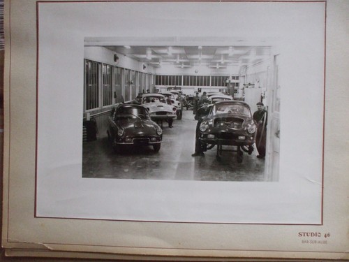 Rare photographie citroen - 2, cv