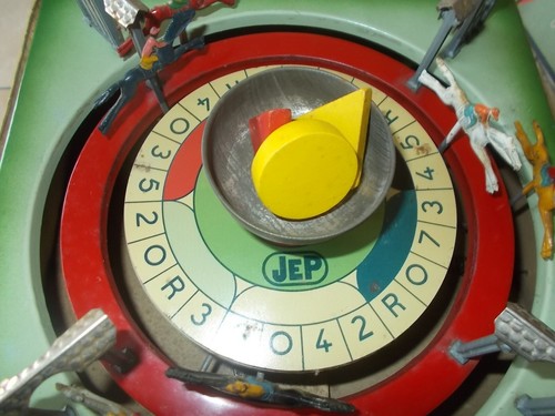 Tres beau jeu chevaux - de,