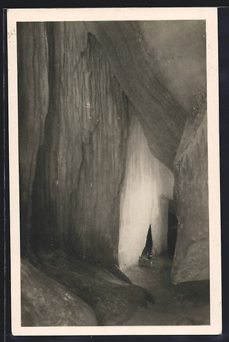 Grotte glace géante - grotte, en