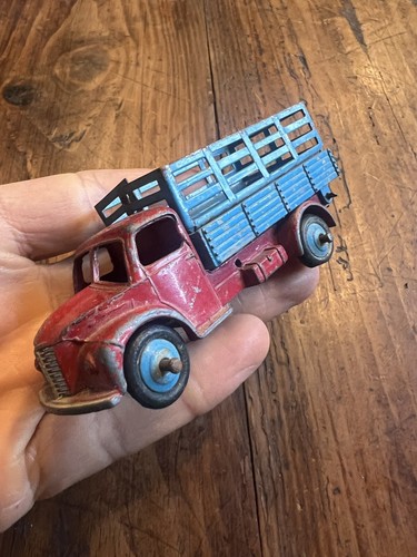 Véhicule miniature camion - véhicule,