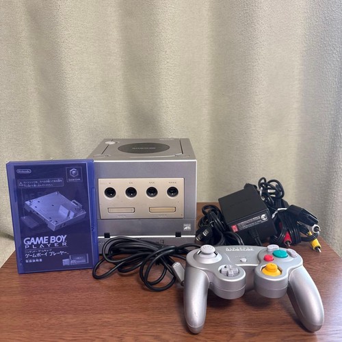 Nintendo gamecube silver - nintendo,
