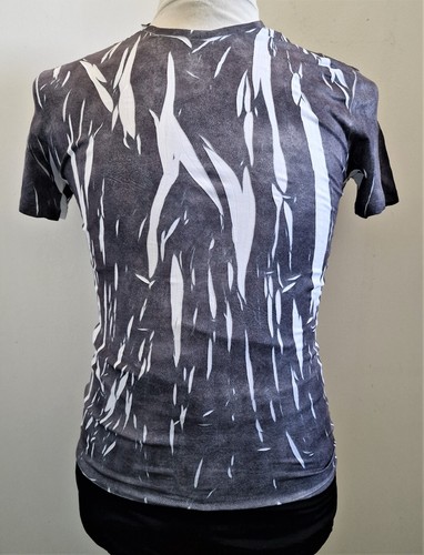 Tshirt stylé relief - à,