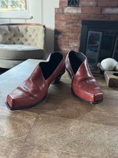 Cydwoq Handmade Women’s Size