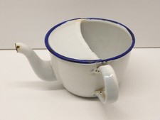 -ANCIENNE TASSE de MALADE