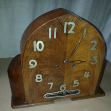 Pendule épargne de salon à