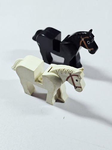 Ancien lego cheval château - cheval,