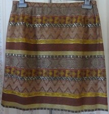 Jupe habillée, marque