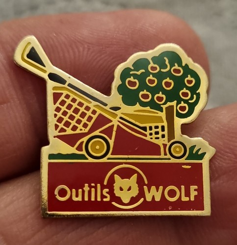 Outils wolf pin rare - wolf, pin's