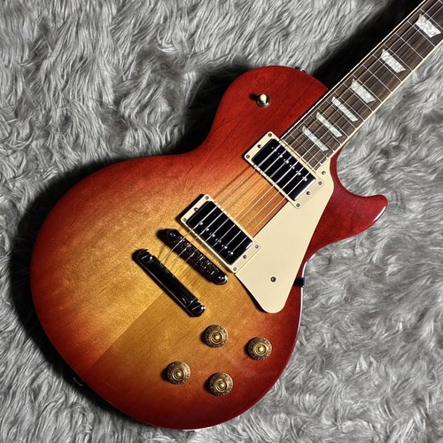 Gibson les paul - paul, /