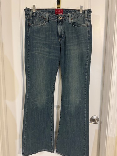 Levi strauss medium - strauss,