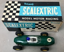 LOTUS 1961 MM/C63 VERT VOITURE