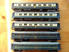 LOT DE 5 WAGONS CIWL JOUEF