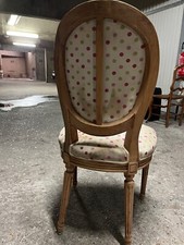 chaises tapissier medaillon