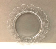 assiette en cristal LALIQUE modèle HONFLEUR 21 cm Décor géranium Plat no vase