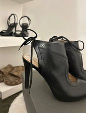 sandales en cuir noir femme