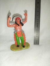 Elastolin 75mm- Indien attaquant avec hache